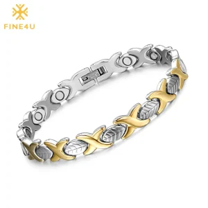 Hand Chain Leaf Design